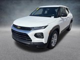 Used 2022 Chevrolet TrailBlazer LS image 2