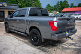 Used 2018 Nissan Titan SV w/ Midnight Edition image 4
