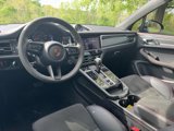Certified 2024 Porsche Macan GTS image 4