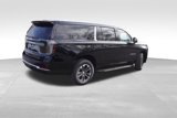 New 2025 Chevrolet Suburban LT image 3
