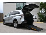 Used 2023 Toyota Sienna LE image 2