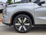 New 2025 Mitsubishi Outlander SE image 5