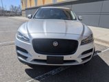 Used 2017 Jaguar F-PACE Prestige image 2