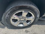 Used 2019 Chevrolet Suburban LT image 2