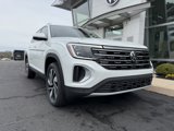 New 2025 Volkswagen Atlas SEL image 2
