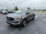 Used 2024 Ford Edge SEL w/ Sport Appearance Package image 2