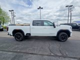 Used 2024 GMC Sierra 2500 AT4 image 5