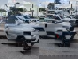 Used 2024 Jeep Grand Cherokee Altitude image 2