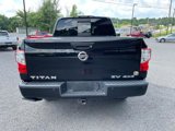 Used 2017 Nissan Titan SV image 6