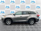 Used 2019 Toyota Highlander XLE image 5