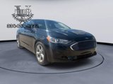 Used 2020 Ford Fusion SE image 2