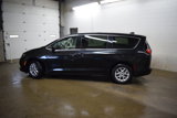 Used 2023 Chrysler Voyager LX image 3