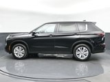 New 2025 Mitsubishi Outlander ES image 4