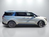 New 2025 Kia Carnival SX image 3