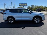New 2025 Mitsubishi Outlander SE image 4