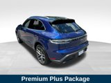 Used 2024 Porsche Macan image 3