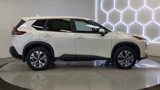 Used 2023 Nissan Rogue SV image 3