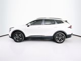 Used 2023 Kia Sportage EX w/ EX Premium Package image 4