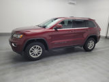 Used 2020 Jeep Grand Cherokee Laredo image 2