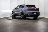Used 2025 Porsche Cayenne Coupe image 3