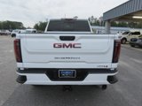 Used 2024 GMC Sierra 2500 AT4 w/ AT4 Preferred Package image 4