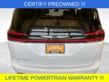 Used 2023 Chrysler Pacifica Touring-L image 4