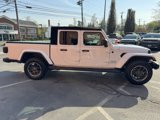 Used 2022 Jeep Gladiator Overland w/ LED Lighting Group image 6