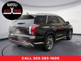 Used 2023 Hyundai Palisade Limited image 3