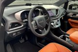 New 2025 Chrysler Pacifica Pinnacle image 6