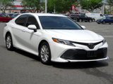 Used 2019 Toyota Camry XLE image 3