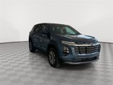 New 2026 Chevrolet Equinox LT w/ Convenience Package II image 2