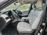 Used 2023 Mitsubishi Outlander SEL image 4