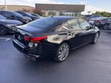 Used 2023 Nissan Altima 2.5 SL image 5