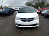 Used 2019 Dodge Grand Caravan SXT image 3