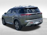Certified 2022 Nissan Pathfinder Platinum image 5