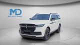 New 2025 Lincoln Navigator Reserve image 2