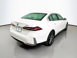 Used 2024 BMW i5 eDrive40i w/ Convenience Package image 5