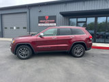 Used 2017 Jeep Grand Cherokee Limited w/ Trailer Tow Group IV image 2