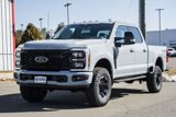 New 2025 Ford F350 Lariat image 3