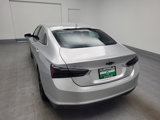 Used 2022 Chevrolet Malibu LT image 6