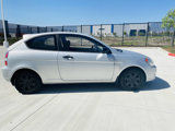 Used 2011 Hyundai Accent GL w/ Air Conditioning Pkg 2 image 2