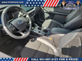 Used 2025 Ford Escape SE image 3