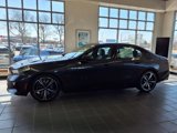 New 2025 BMW 550e xDrive w/ Premium Package image 4