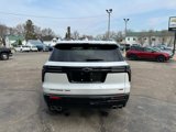 New 2025 Chevrolet Traverse RS image 4