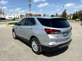 Used 2022 Chevrolet Equinox LT w/ Driver Convenience Package image 3