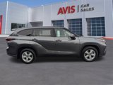 Used 2024 Toyota Highlander LE image 5