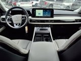 New 2025 Lincoln Aviator AWD image 5