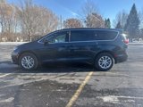 New 2025 Chrysler Pacifica Select image 2