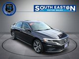 Used 2021 Volkswagen Passat 2.0T SE image 2