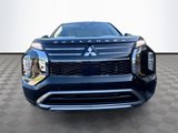 New 2025 Mitsubishi Outlander SE image 2